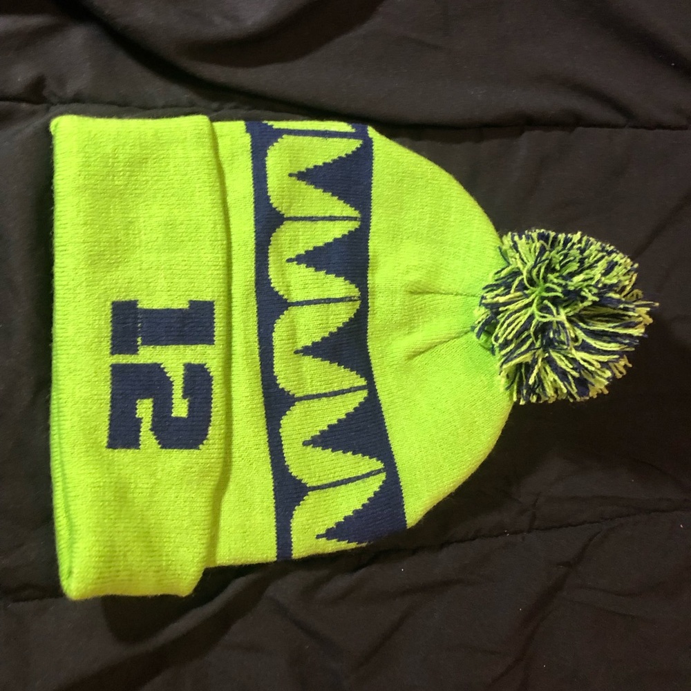 Seahawks green & blue 12 beanie / hat